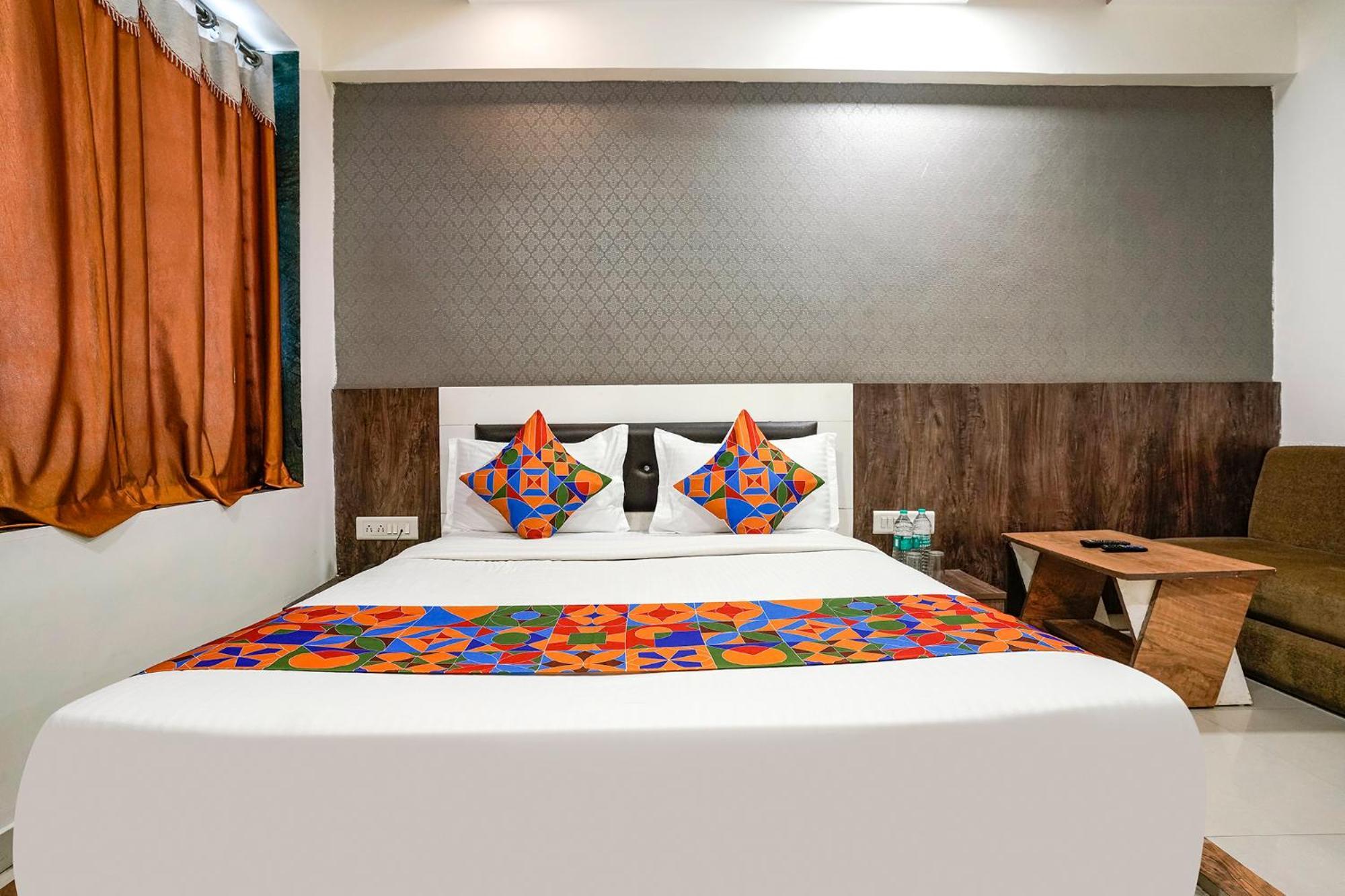 Fabhotel Galaxy I Ahmadábád Exteriér fotografie